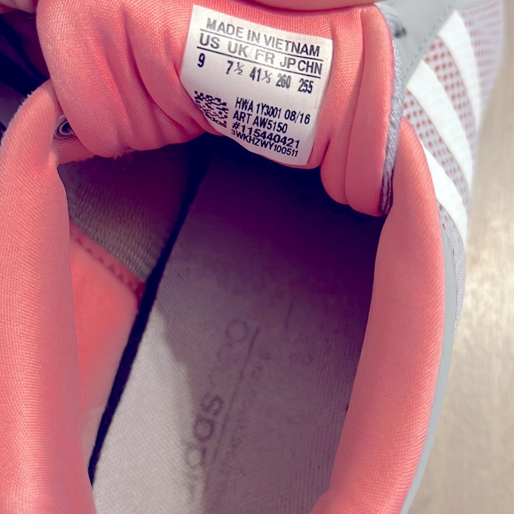 Adidas Sneakers Women’s size 9 US Cloudfoam - Picture 5 of 11